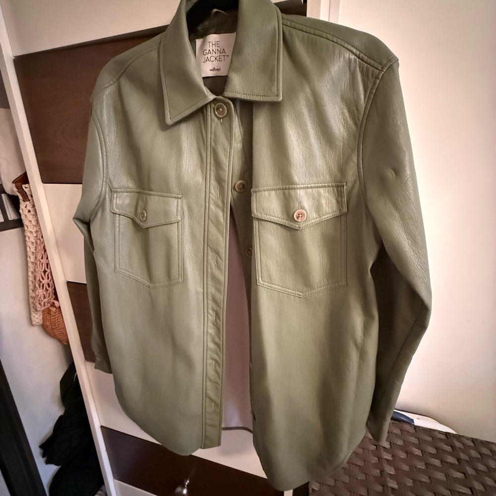 Wilfred - The Ganna Jacket (Olive)